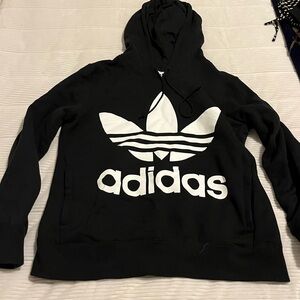 Adidas sweatshirt hoodie 
Great condition 
Size S